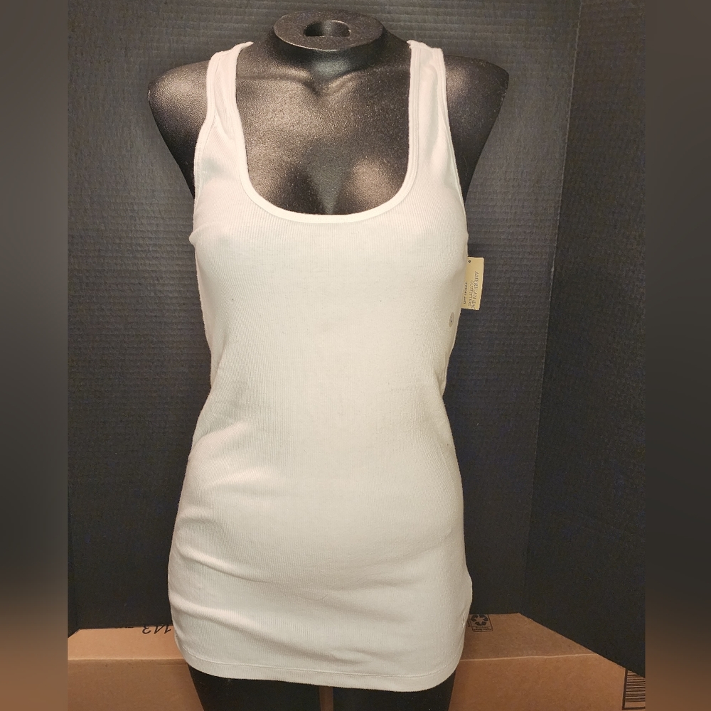 American Eagle NWT White Ribbed Long Racerback Tank